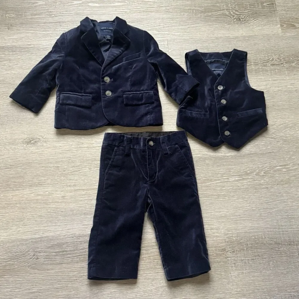 Janie and Jack Boys 6-12M Blue Velvet Suit 3pc Blazer Vest Pants